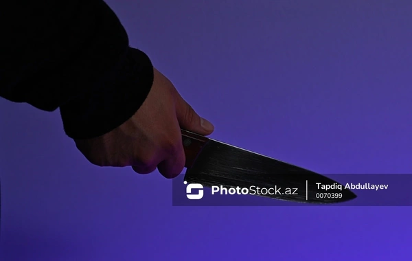 Bacısını salona icazəsiz getdiyi üçün bıçaqlamaqda təqsirləndirilən şəxsə AĞIR CƏZA