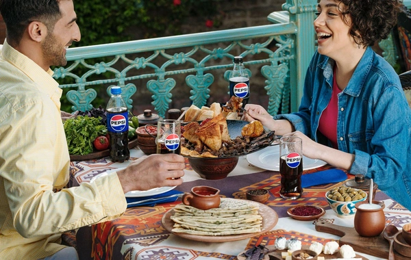 "Pepsi" 120 ölkədə vizual görkəmini dəyişərək 14 ildən sonra yeni görünüşünü təqdim edir - FOTO