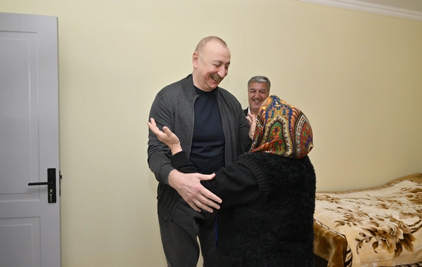 Prezident İlham Əliyev Şuşanın Böyük Qaladərəsi kəndində görülən işlərlə tanış olub, sakinlərlə görüşüb