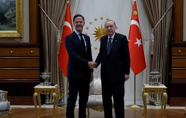 Ərdoğan NATO-nun baş katibi Mark Rütte ilə görüşüb