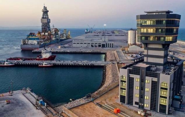 İran PUA-ları Omanda yanacaq anbarlarını hədəf aldı