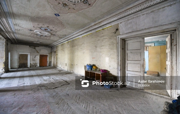 Sumqayıtın İnşaatçılar qəsəbəsində yerləşən baxımsız mədəniyyət evi