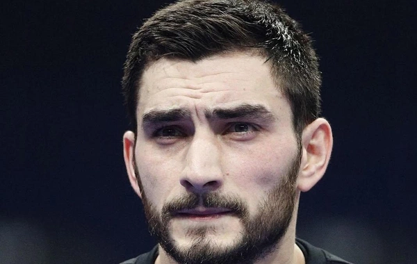 Rövşən Hüseynlidən möhtəşəm zərbə - Qapıdan qapıya qol vurdu