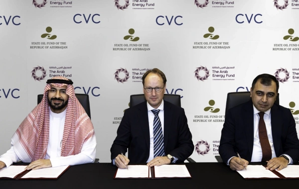 Dövlət Neft Fondu BƏƏ şirkətinə bir milyard dollar həcmində investisiya yatırıb