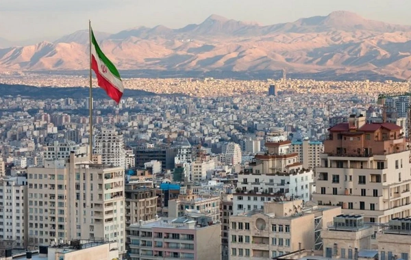 İran bütün Fars körfəzini minalamaqla hədələyib