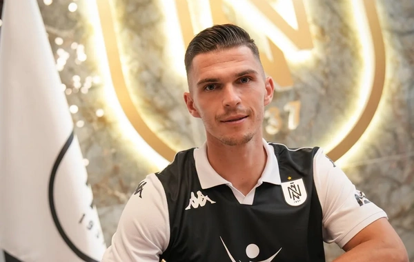 Neftçi slovakiyalı hücumçunu transfer edib