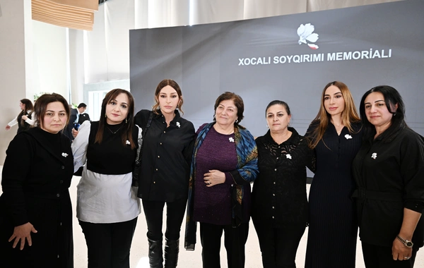 Prezident İlham Əliyev Xocalı Soyqırımı Memorialının açılışında iştirak edib