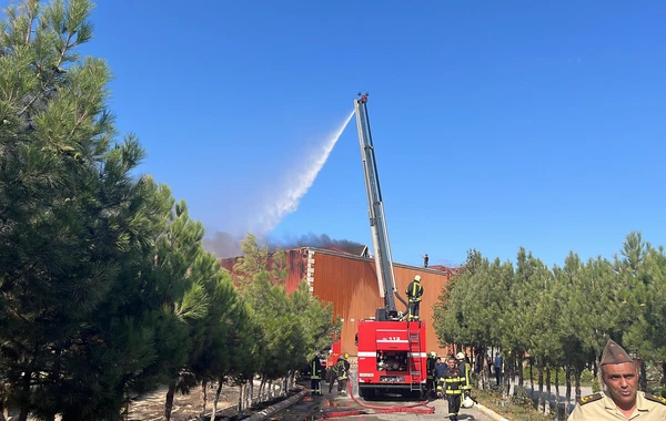Bakıdakı güclü yanğın tam SÖNDÜRÜLDÜ