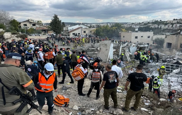 İsraildə ballistik raket hücumu: 6 ölü, 23 yaralı