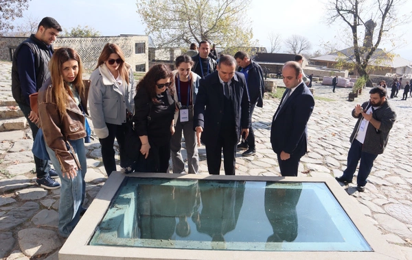 Qış turizm mövsümü öncəsi daxili turizm imkanları nümayiş etdirilib