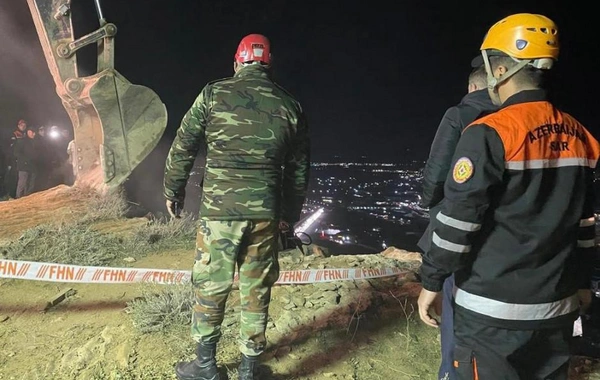 Kəmaləddin Heydərov Badamdarda uçqun təhlükəsi olan əraziyə gedib