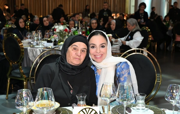 Leyla Əliyeva şəhid ailələri ilə birlikdə iftar süfrəsində iştirak edib