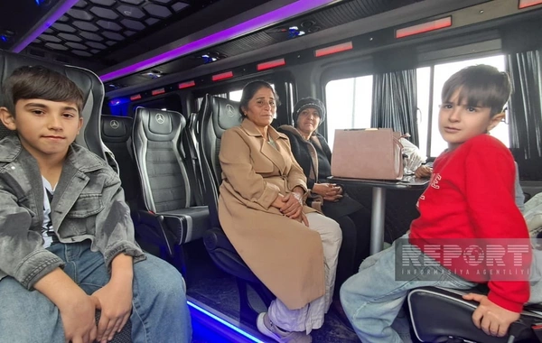 Növbəti köç karvanı Vəngli kəndinə çatıb, açarlar təqdim edilib