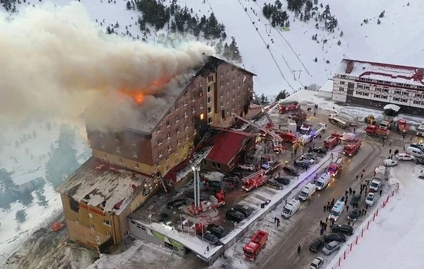 Обнародована причина пожара в отеле на курорте Карталкая