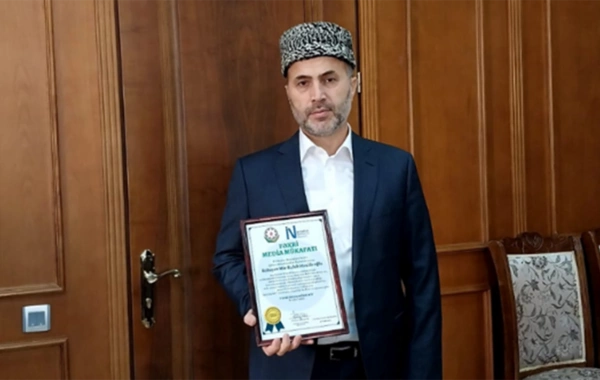 Bibi Heybətin imamının diplomu tanınmadı