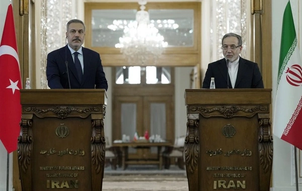 İran Türkiyəyə raket atılması iddialarını rədd edir