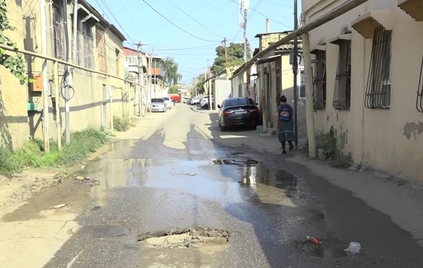 Sabunçu sakinləri üfunət içində - Kanalizasiya problemi niyə həll olunmur?