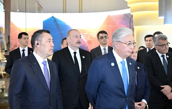 Prezident İlham Əliyev və TDT-nin qeyri-rəsmi Zirvə görüşünün digər iştirakçıları Türküstanda bir sıra mədəni məkanlarla tanış olublar