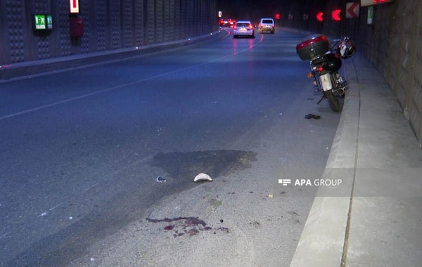 Bakıda moped "KamAz"a çırpılıb, ağır xəsarət alan var