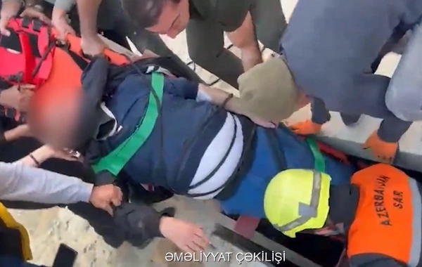 Bakıda su anbarına düşən 65 yaşlı kişi xilas olunub