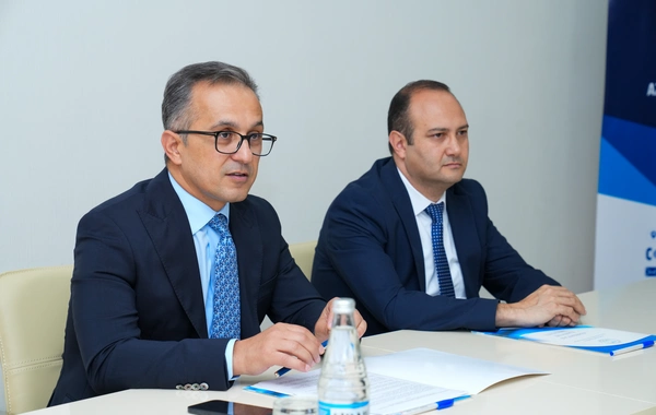 Dövlət Komitəsinin sədri AMİN könüllüləri ilə görüşüb