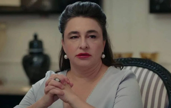 Esra Dermancıoğlu bu səbəbdən Türkiyəni tərk etdi