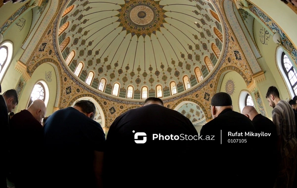 Объявлены дата и время праздничного намаза по случаю Гурбан байрамы