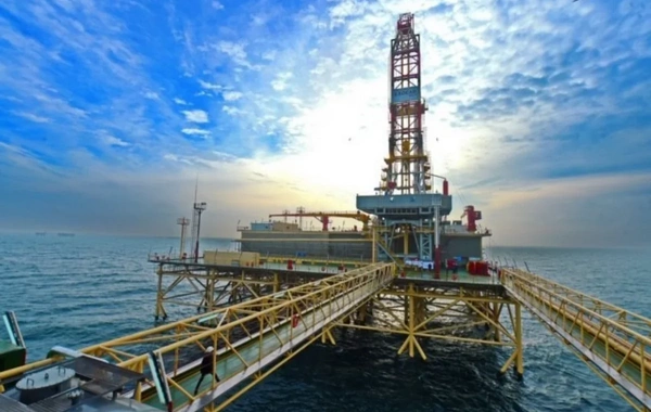 SOCAR dəniz qurğularında qaz turbinlərini elektrik kompressorları ilə əvəz edəcək