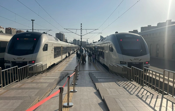 Bakıdan Qazaxa ilk dəfə sürət qatarı yola düşdü