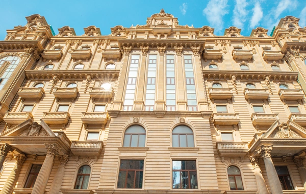 Kristalın Nəsimidə inşa etdiyi prestijli layihə – Royal Residence