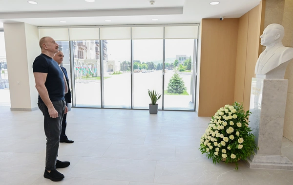 Prezident İlham Əliyev Xankəndidə əsaslı şəkildə yenidən qurulmuş Mədəniyyət Mərkəzinin açılışında iştirak edib