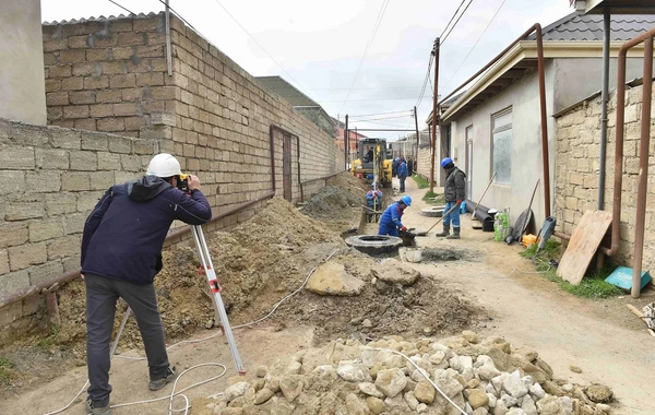 Sabunçuda kanalizasiya kollektorunda baş vermiş çökmə aradan qaldırılacaq