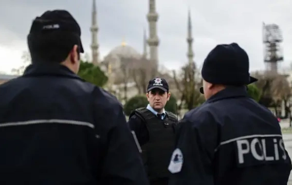 Çəkiliş meydanına polis basqını: Məşhur aktyor saxlanıldı