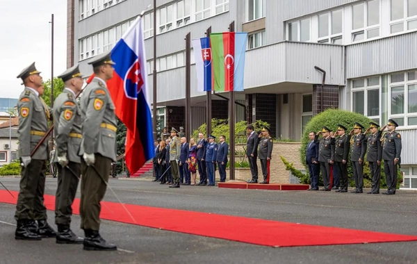Azərbaycan ilə Slovakiya arasında hərbi əməkdaşlıq müzakirə edilib