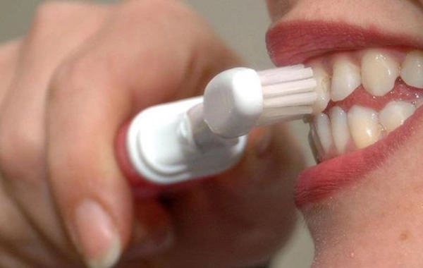 Dişlərin vəziyyəti erkən ölüm riskindən xəbər verə bilər