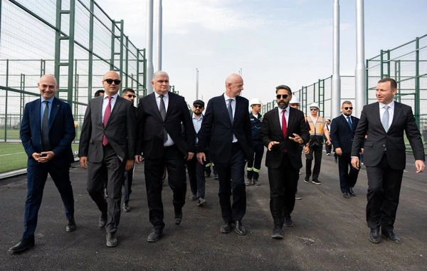 İnfantino Hövsanda inşa olunan meydançalara baxış keçirib