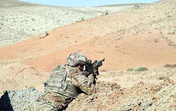 "Sarsılmaz Tərəfdaşlıq-2025" birgə xüsusi təyinatlı qüvvələr təlimi sona çatıb "Sarsılmaz Tərəfdaşlıq-2025" birgə xüsusi təyinatlı qüvvələr təlimi sona çatıb