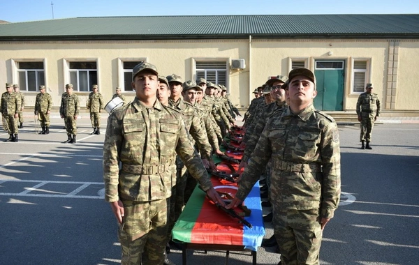 Prezident müddətli həqiqi hərbi xidmətə çağırışla bağlı sərəncam imzalayıb