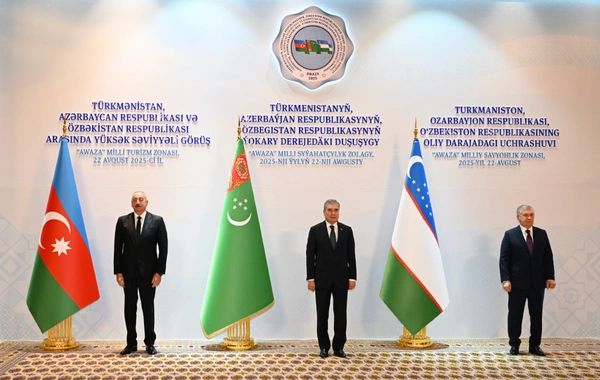 Türkmənistan, Azərbaycan və Özbəkistan arasında yüksəksəviyyəli görüş başlayıb