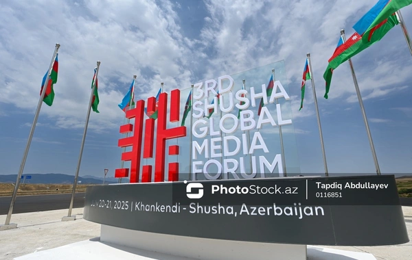 Şuşada III Qlobal Media Forumunun üçüncü günü başlayıb