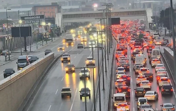 Bakıda bu istiqamətlərdə nəqliyyatın sıxlığı müşahidə edilir