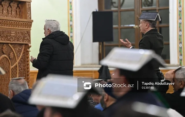 İlk Qədr gecəsindən FOTOLAR