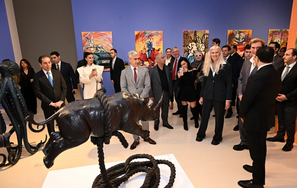 Heydər Əliyev Mərkəzində "Vəhşi təbiətin super qəhrəmanları" sərgisi açılıb