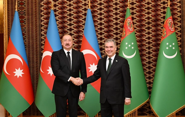 İlham Əliyevin Qurbanqulu Berdiməhəmmədovla təkbətək görüşü olub