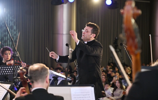 Qəbələdə "Qış nağılı" II Beynəlxalq Musiqi Festivalının açılışı olub