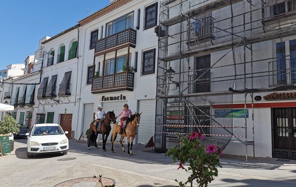 In Spain and Portugal, they are restoring power supply and searching for the cause of the massive blackout