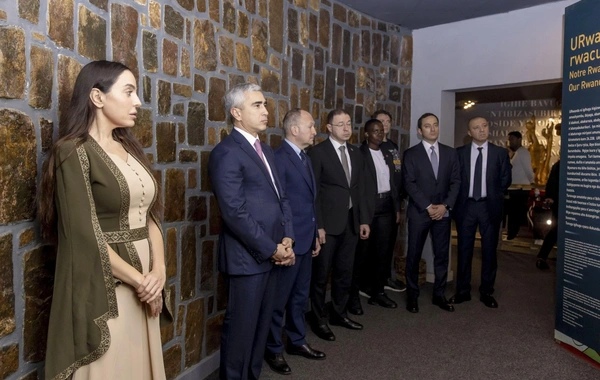 Leyla Əliyeva Kiqali Soyqırımı Memorialını ziyarət edib