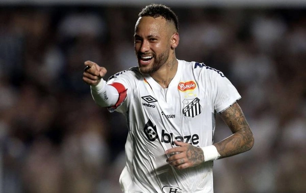 Neymar 46 milyon dollarlıq ev aldı - Avtomobili birbaşa yaşadığı mərtəbəyə qalxacaq