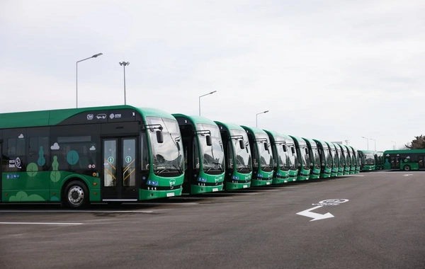 Bu marşrut xəttlərinin avtobusları tam elektrikləşdirilib