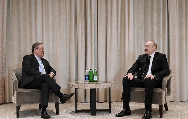 İlham Əliyev Münhendə Bundestaqın xarici siyasət komitəsinin sədri ilə görüşüb